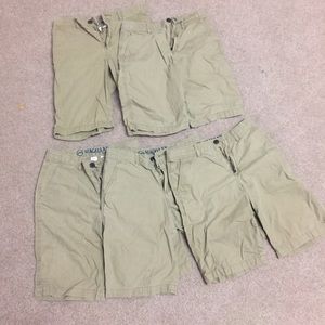 ‼️Bundle is 5 boy’s uniform khaki shorts